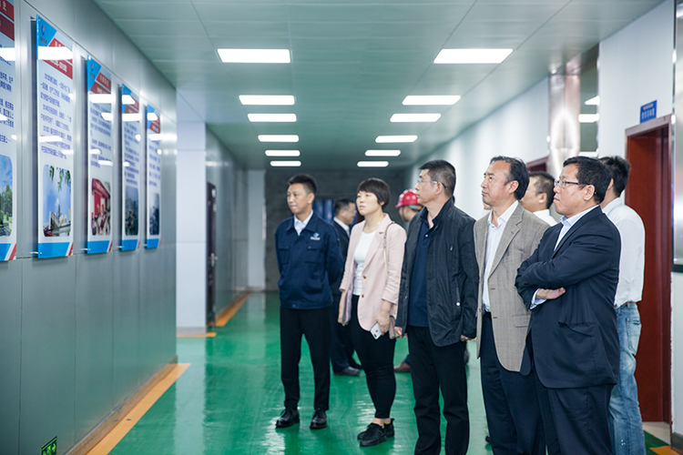河鋼集團(tuán)承鋼公司赴川威集團(tuán)連界釩鈦基地交流訪問(圖2)