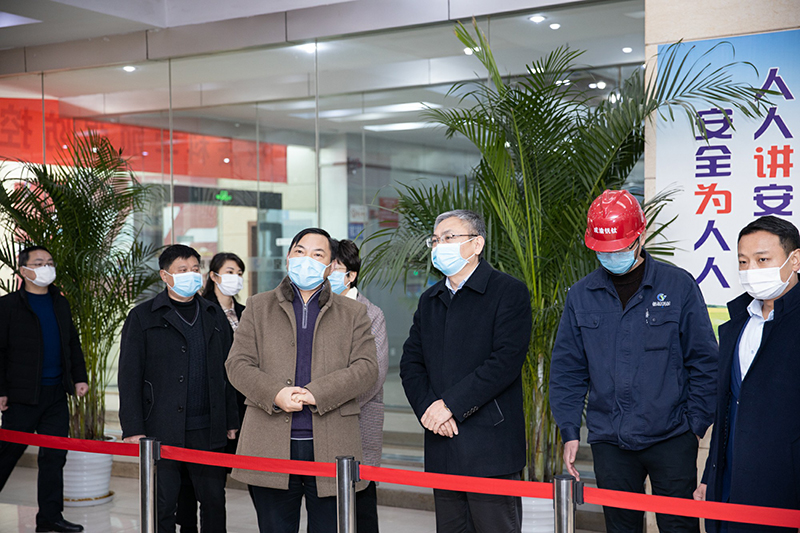 抗擊疫情 心系員工 市總工會(huì)送來溫暖(圖6)