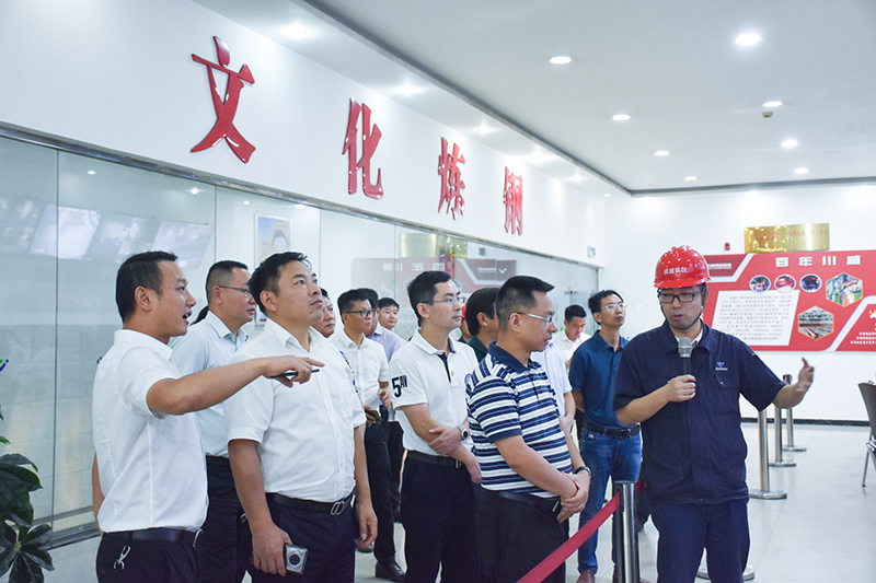 省人社廳副廳長黃曉東一行蒞臨川威調(diào)研(圖2)