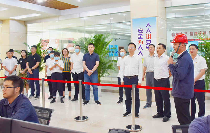 省委第十一巡視組來川威集團(tuán)連界基地調(diào)研(圖1)