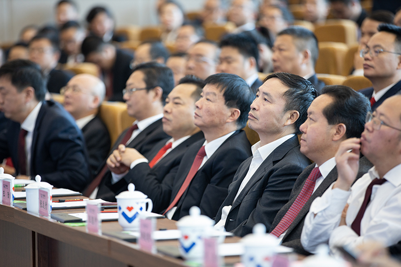 集團公司舉行“創(chuàng)造奇跡追求卓越”演講比賽(圖2)