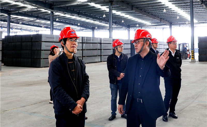 四川省住房城鄉(xiāng)建設(shè)廳蒞臨川威集團(tuán)連界基地調(diào)研(圖3)