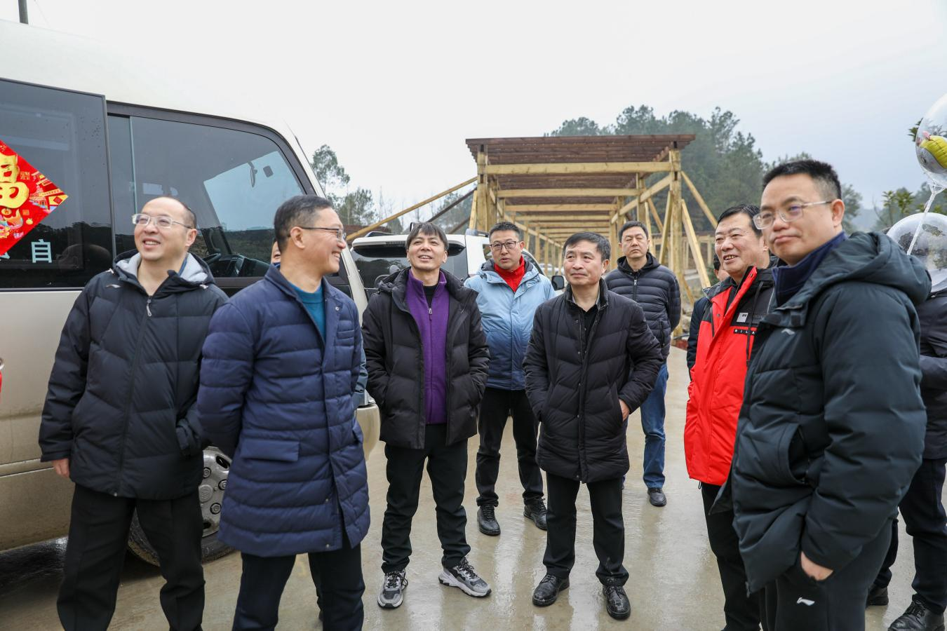 王勁董事長調(diào)研連界基地轉(zhuǎn)型升級工程項(xiàng)目(圖3) 王勁董事長調(diào)研連界基地轉(zhuǎn)型升級工程項(xiàng)目(圖3)
