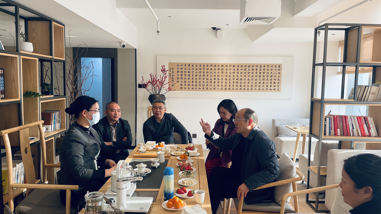 四川銀行西昌支行行長朱海蘭蒞臨江川項目考察調(diào)研(圖4) 四川銀行西昌支行行長朱海蘭蒞臨江川項目考察調(diào)研(圖4)