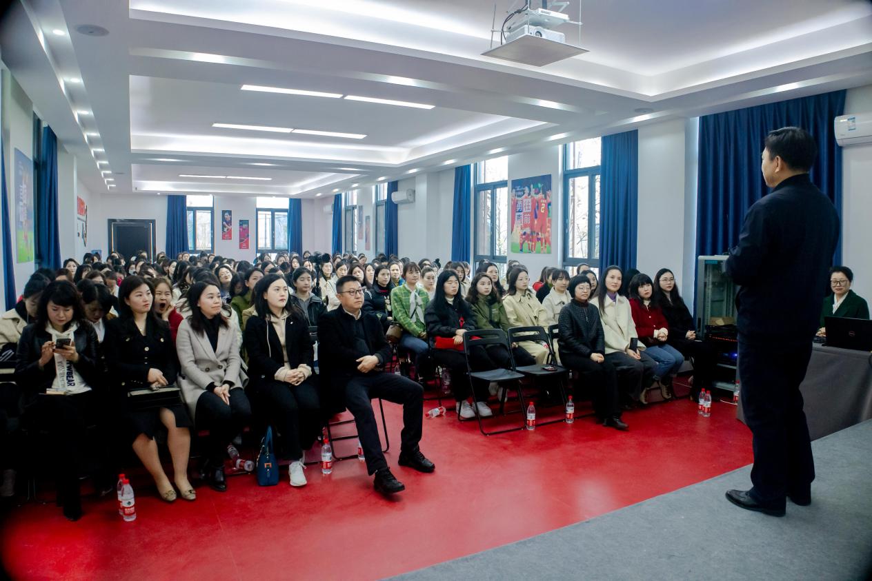 川威集團開展2023年慶“三八”國際婦女節(jié)系列活動(圖7) 川威集團開展2023年慶“三八”國際婦女節(jié)系列活動(圖7)