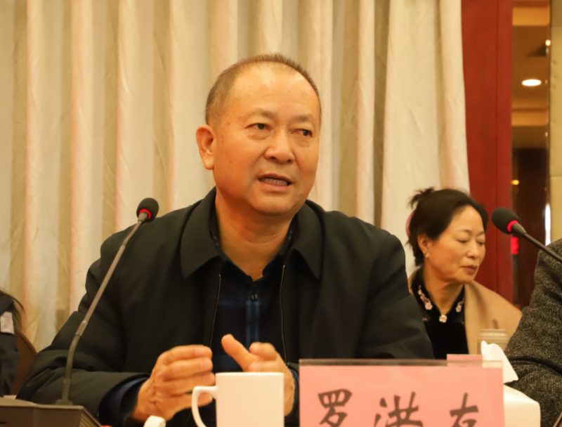風(fēng)雨同舟20載，攜手共贏創(chuàng)未來(lái)——礦業(yè)總公司和東方浩遠(yuǎn)投資控股集團(tuán)舉行合作20周年座談會(huì)(圖7)