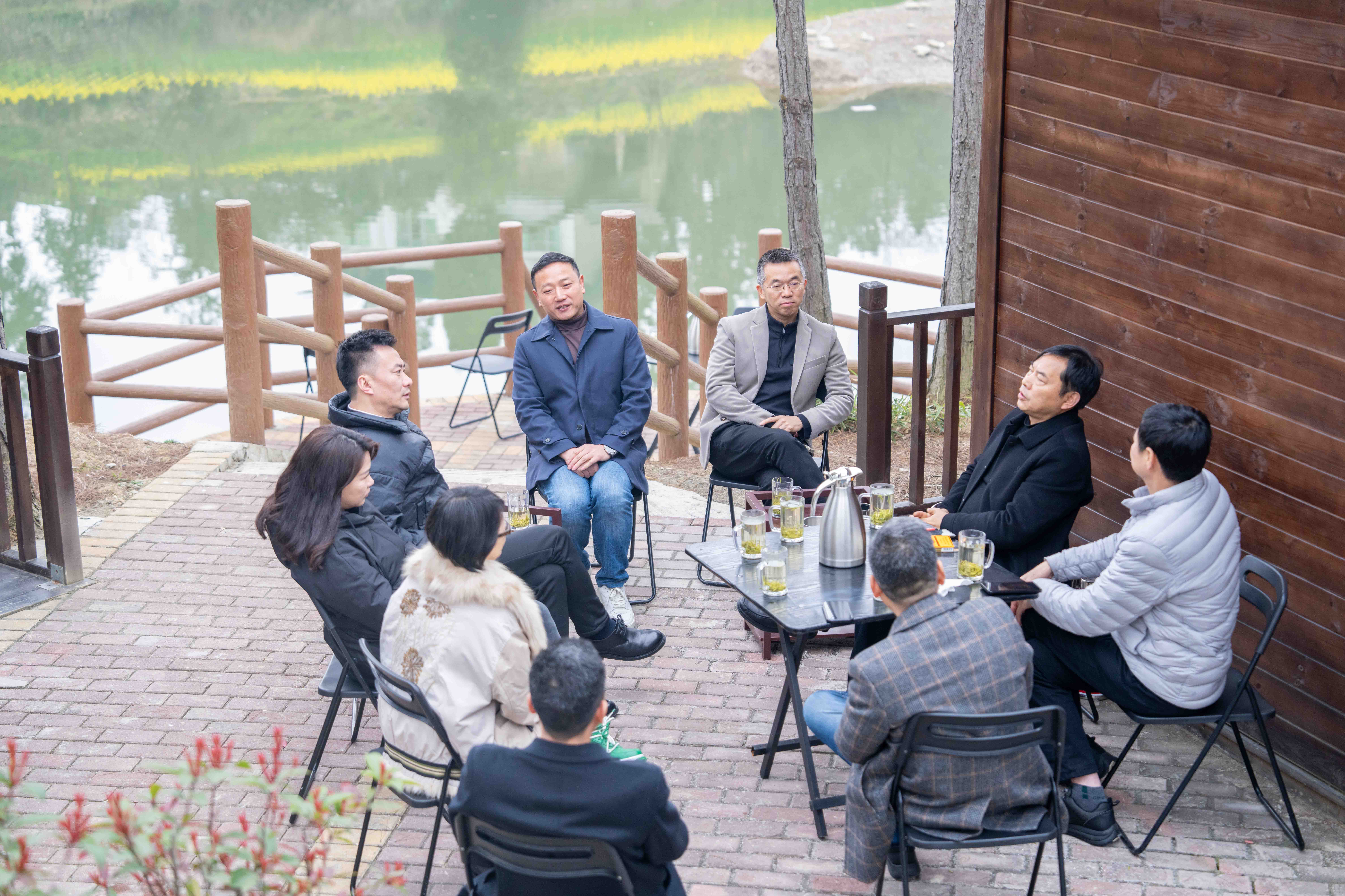 省主流媒體一行赴川威集團連界基地考察交流(圖6) 省主流媒體一行赴川威集團連界基地考察交流(圖6)