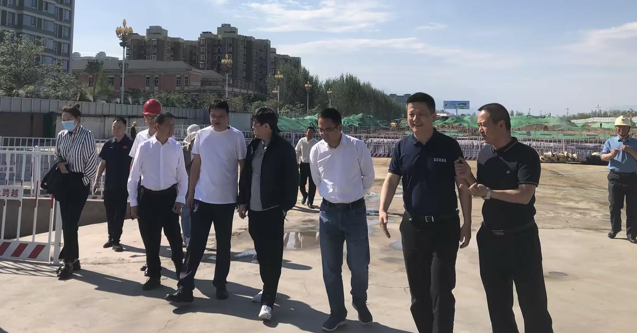國家體育總局調(diào)研 涼山州青少年足球訓(xùn)練基地項目(圖1) 國家體育總局調(diào)研 涼山州青少年足球訓(xùn)練基地項目(圖1)