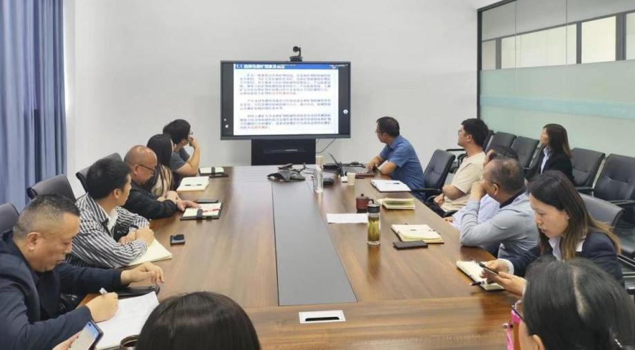 礦業(yè)總公司技術(shù)中心舉辦破碎與磨礦知識(shí)專題培訓(xùn)(圖2) 礦業(yè)總公司技術(shù)中心舉辦破碎與磨礦知識(shí)專題培訓(xùn)(圖2)
