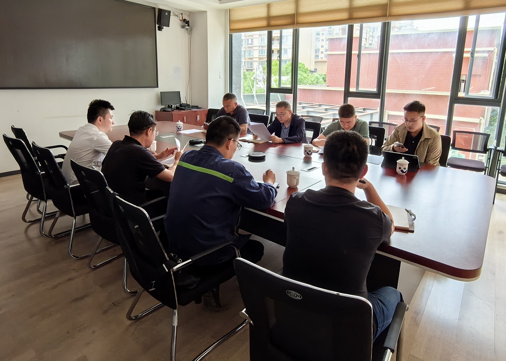 會理市委副書記、市長徐陽到礦業(yè)總公司財通公司調(diào)研