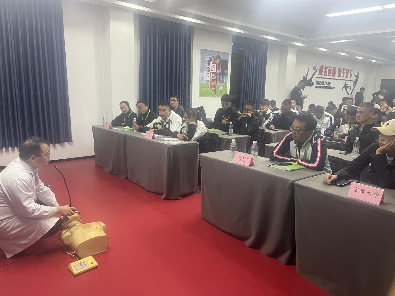 第五屆“貢嘎杯”(排球項(xiàng)目)高中男女組比賽正式開賽(圖4) 第五屆“貢嘎杯”(排球項(xiàng)目)高中男女組比賽正式開賽(圖4)