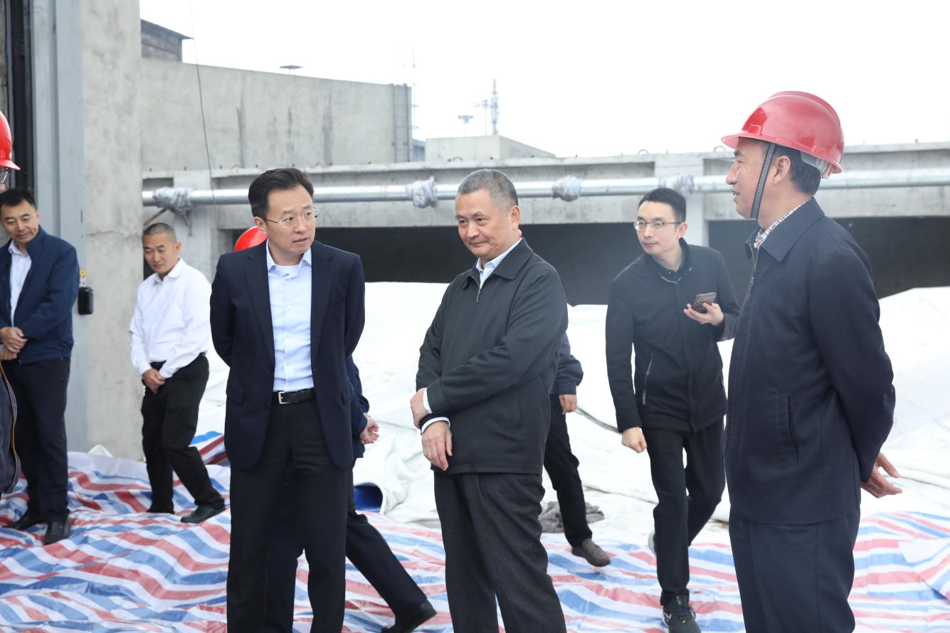 市人大常委會副主任曾云忠、市政府副市長畢勝到川威調(diào)研督導(dǎo)超低排放改造推進(jìn)情況(圖4)