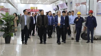 市經(jīng)信局\內(nèi)江師范學院蒞臨川威調(diào)研