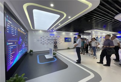中鐵開發(fā)投資集團、中鐵八局現(xiàn)代物流、四川省川威集團、湖北交投物流舉辦交