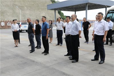 西昌市委副書記曾懷陽(yáng)一行到川威調(diào)研