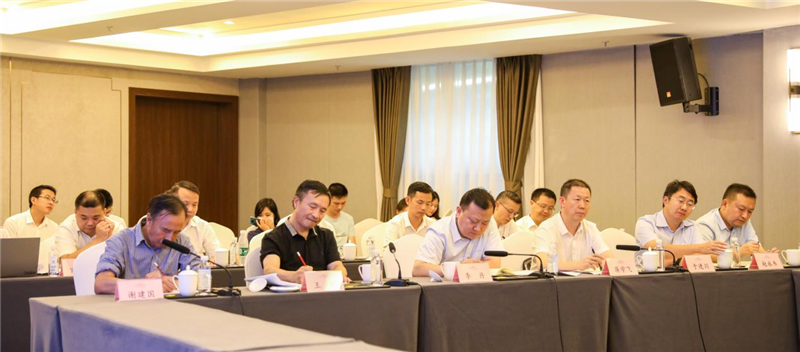 四川省委省政府決策咨詢委員會到川威集團(tuán)交流調(diào)研(圖3)